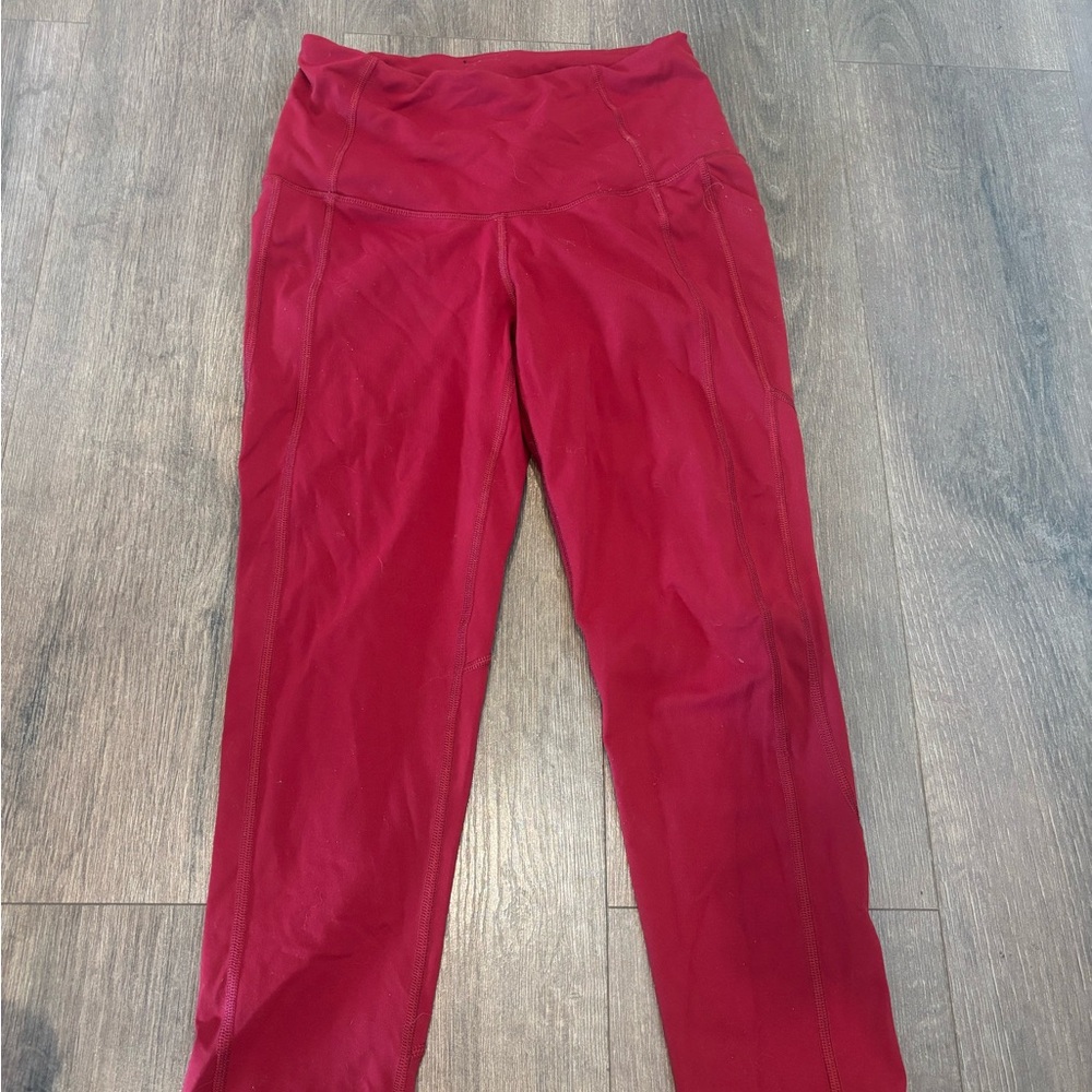 VSX Red Leggings Vibrant Full-Length Design